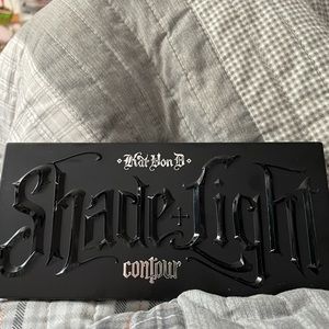 Kay Von D Shade + Light contour palette